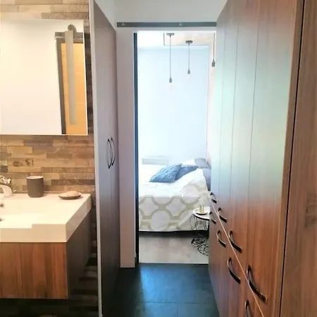 Cosy St Raph, Piscine Residence, Proche Apartment *