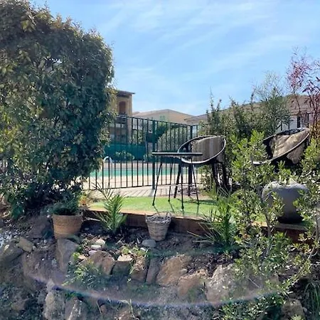 Cosy St Raph, Piscine Residence, Proche Apartment *