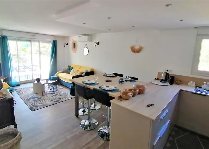 Cosy St Raph, Piscine Residence, Proche Apartamento *